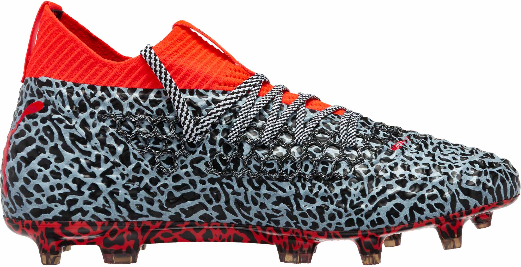 Puma Future 18.1 Netfit FG Texture White Black Soccer Master