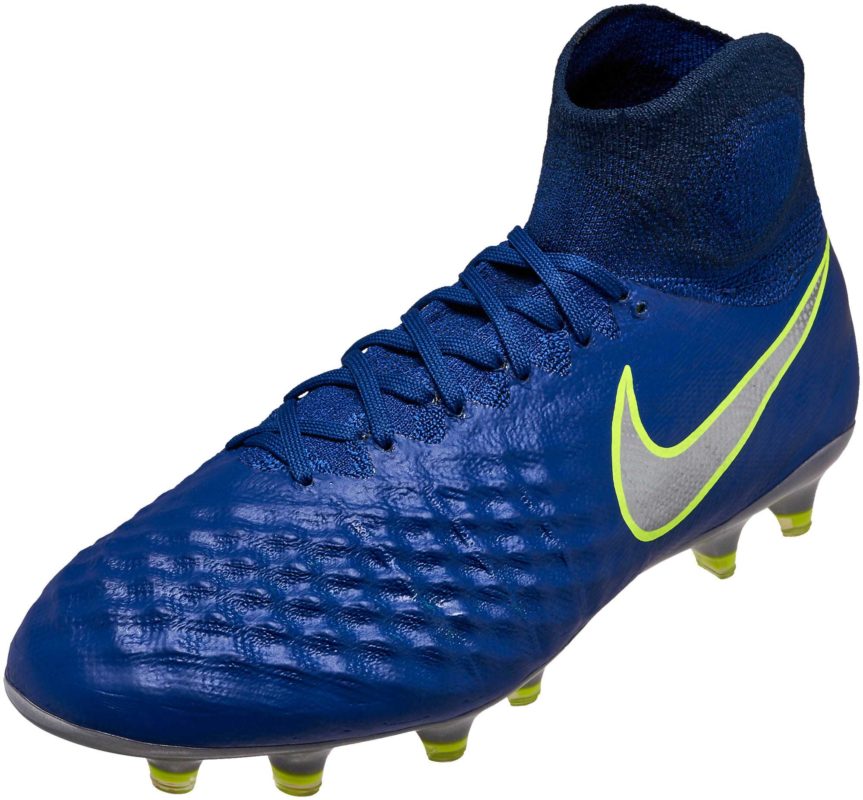 nike soccer shoes clearance