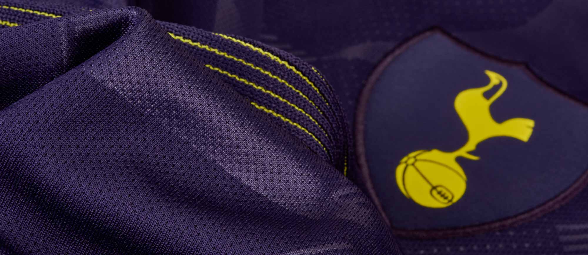 2017/18 Tottenham Hotspur Football Shirt Nike Youth XL Rare Third Purple  Jersey