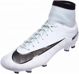 Mercurial cr7 victory hotsell