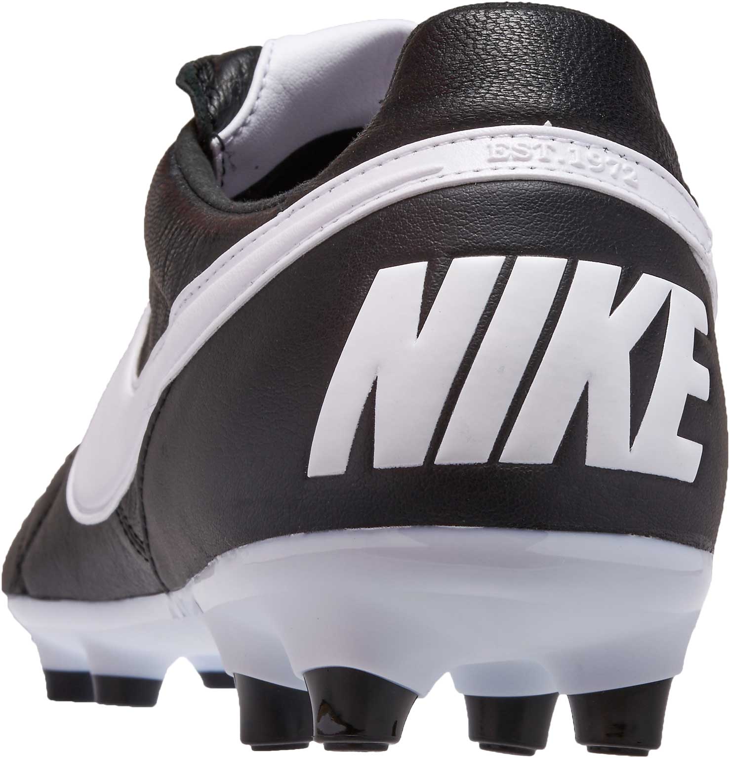 nike cleats black and white