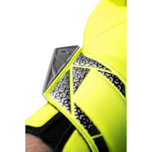 Reusch Attrakt Fusion Guardian Goalkeeper Gloves - Black & Safety Yellow with Silver - Image 7