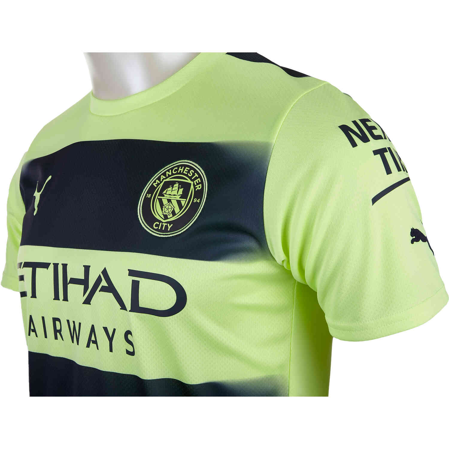 PUMA lança o terceiro uniforme 2022/23 do City em seu primeiro