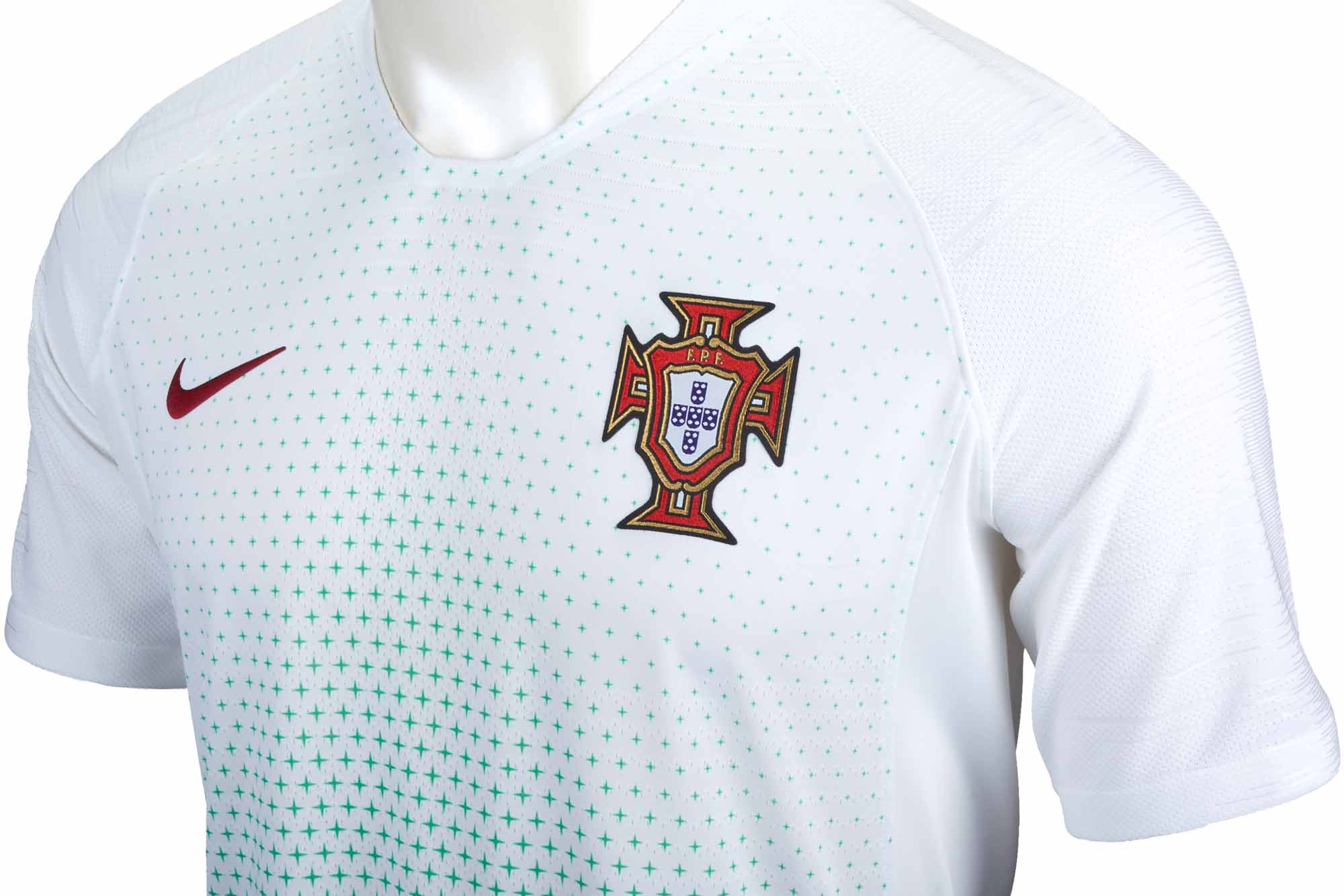 nike portugal jacket 2018