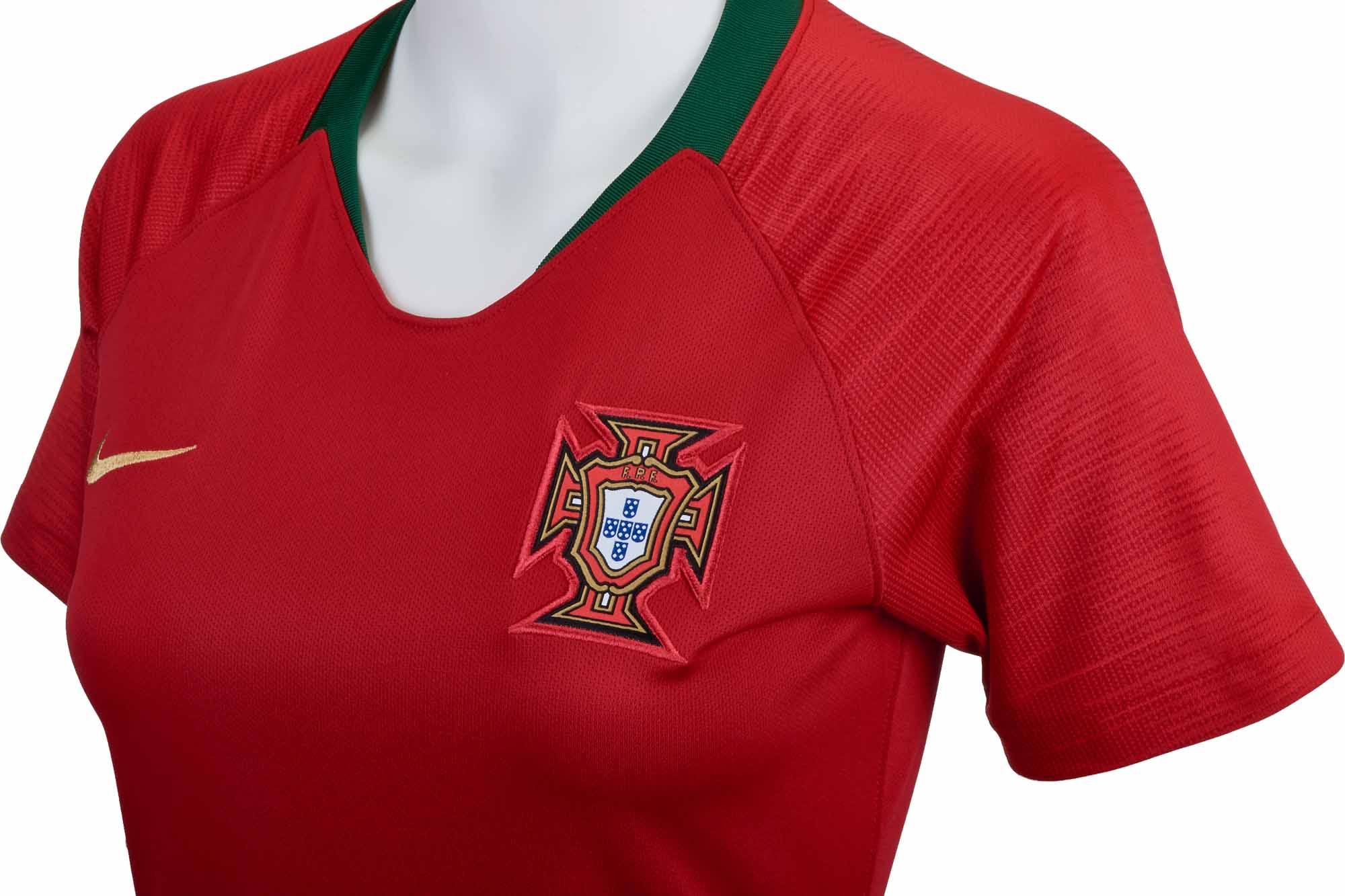 nike portugal jacket 2018