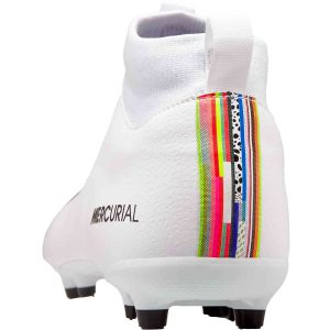 Nike youth soccer superflyx 6 discount academy lvl up turf shoes