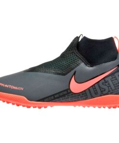 Nike Football Unveils PhantomVSN Football Boots
