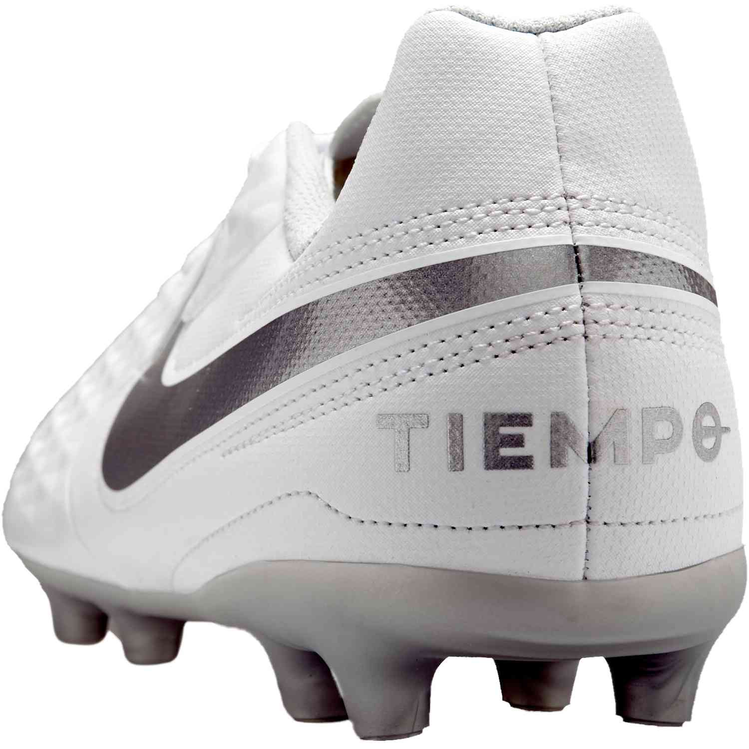 boys nike tiempo