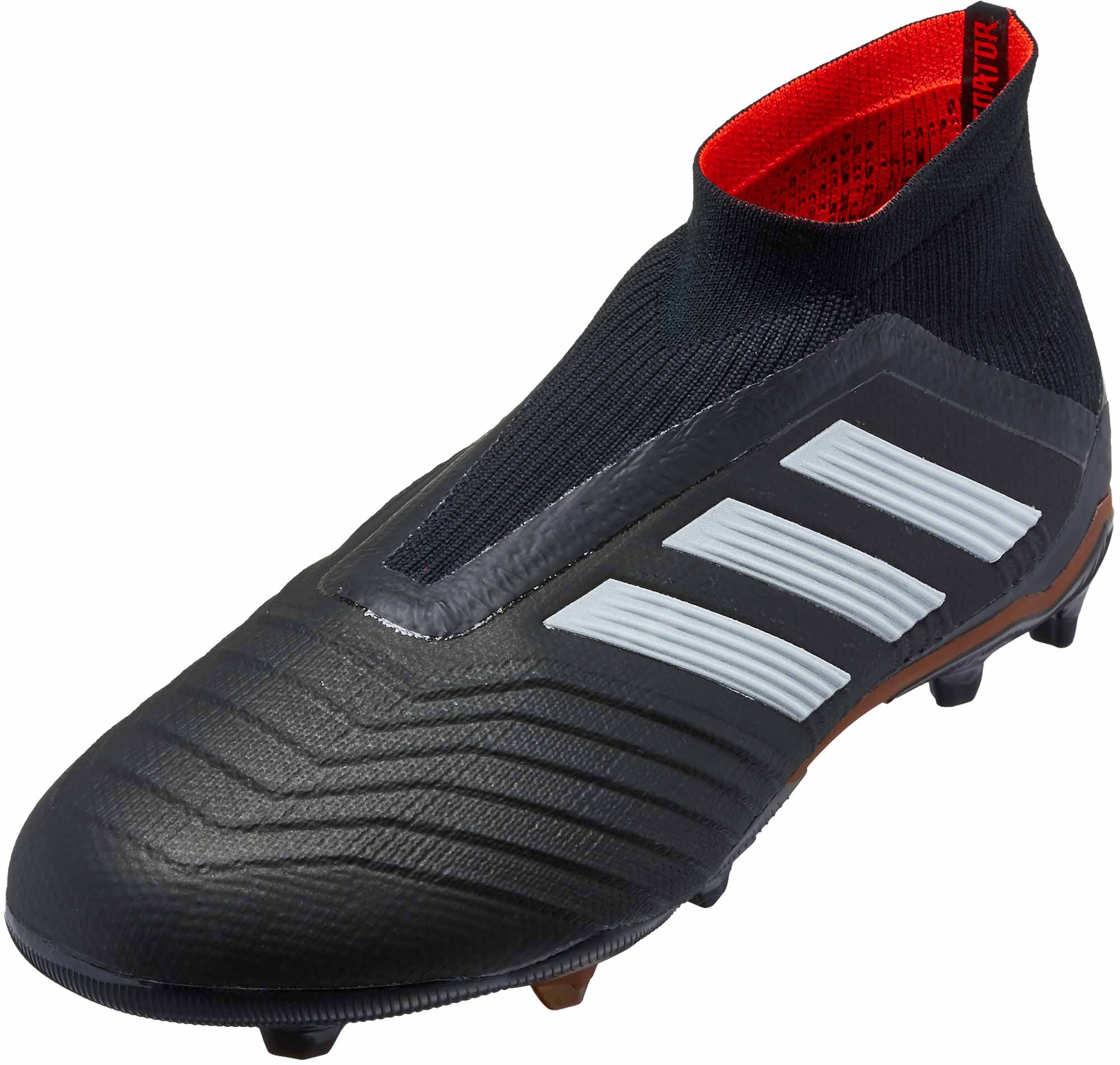 boys laceless soccer cleats