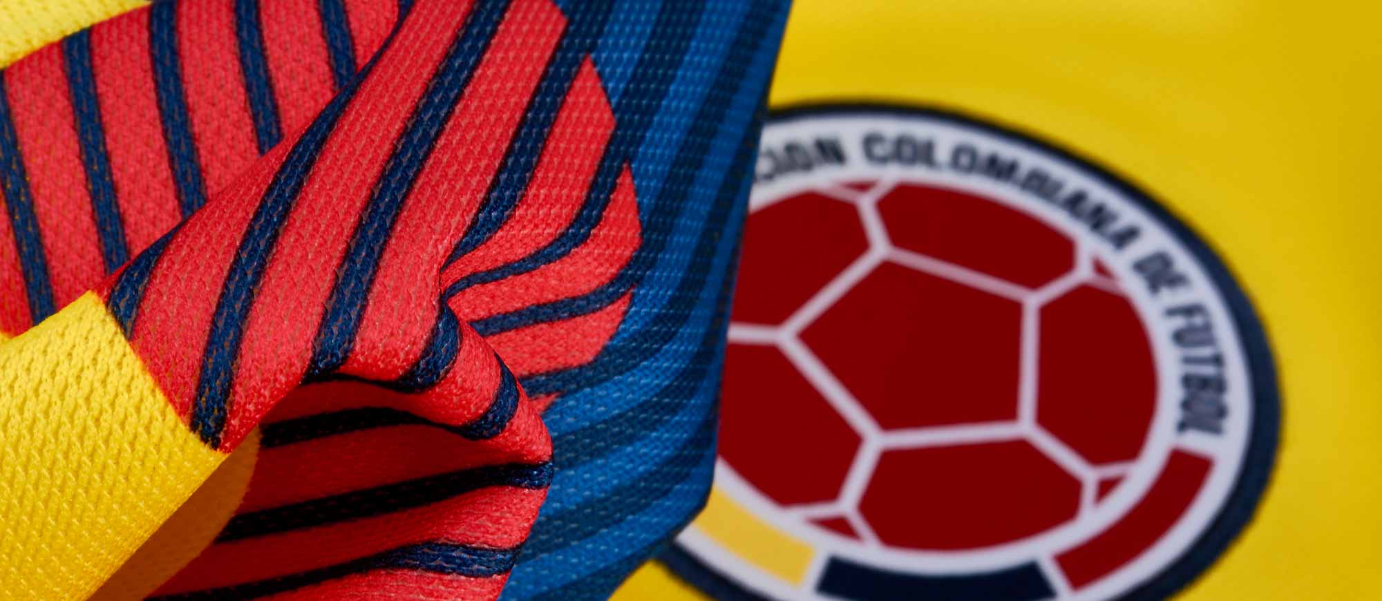 adidas Colombia Authentic Home Jersey 2018 19 NS Soccer Master