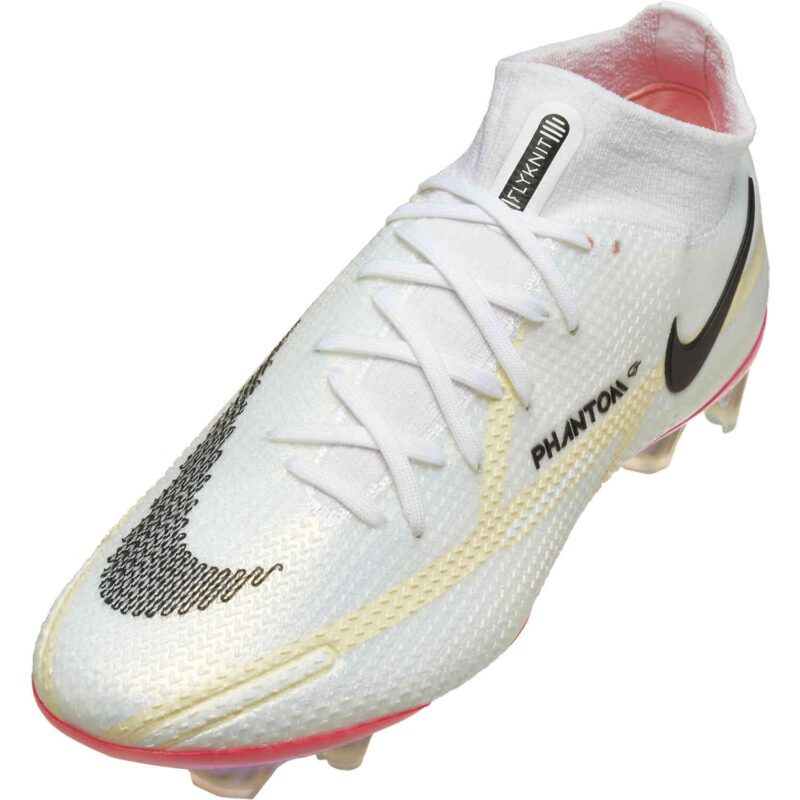 nike rawdacious soccer cleats
