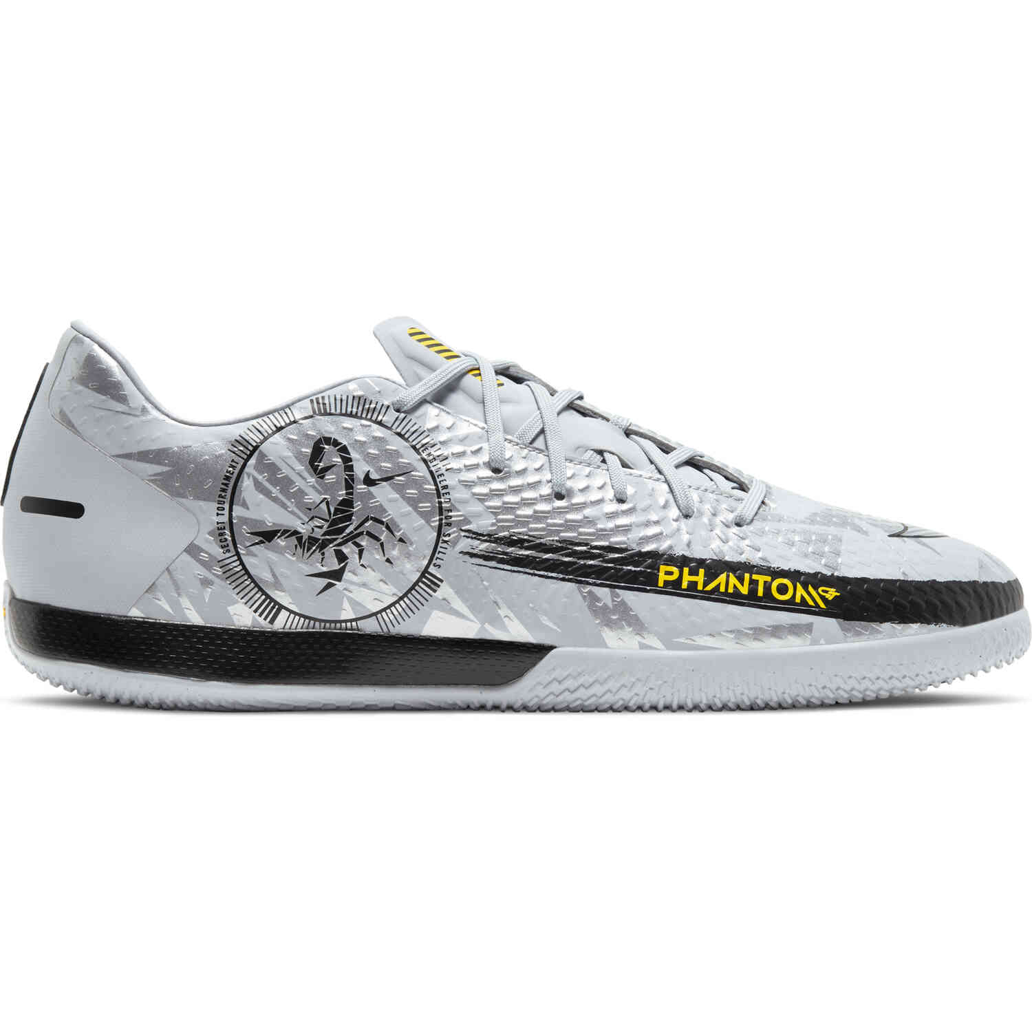 Nike discount phantom trainers