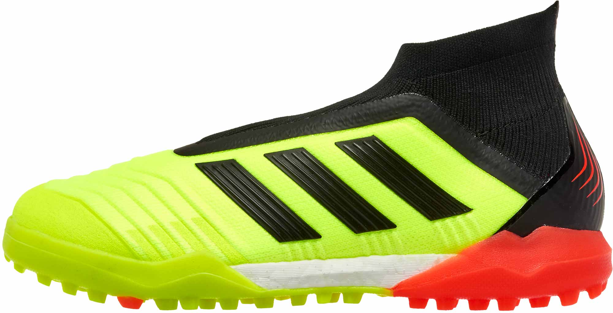 Адидас 18. Adidas Predator Tango 18.3. Кроссовки адидас предатор. Адидас предатор желтые. Adidas Predator кроссовки.