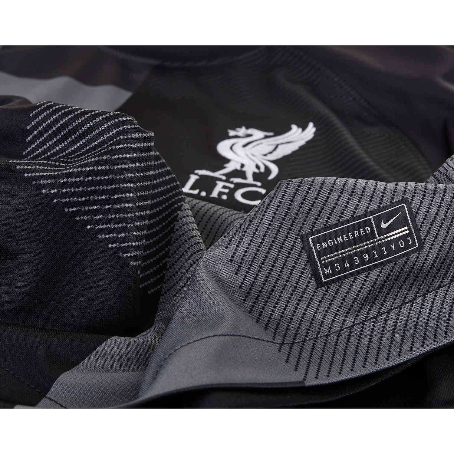 Liverpool Goalkeeper Jersey 2021/22 - Black