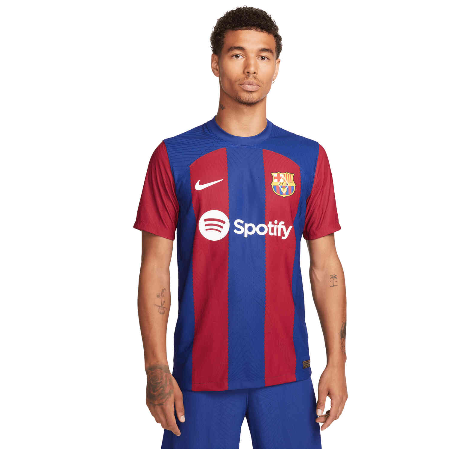 https://www.soccermaster.com/wp-content/uploads/dx2615_456_nike_barca_home_match_jsy_2023_24_sm_01.jpg