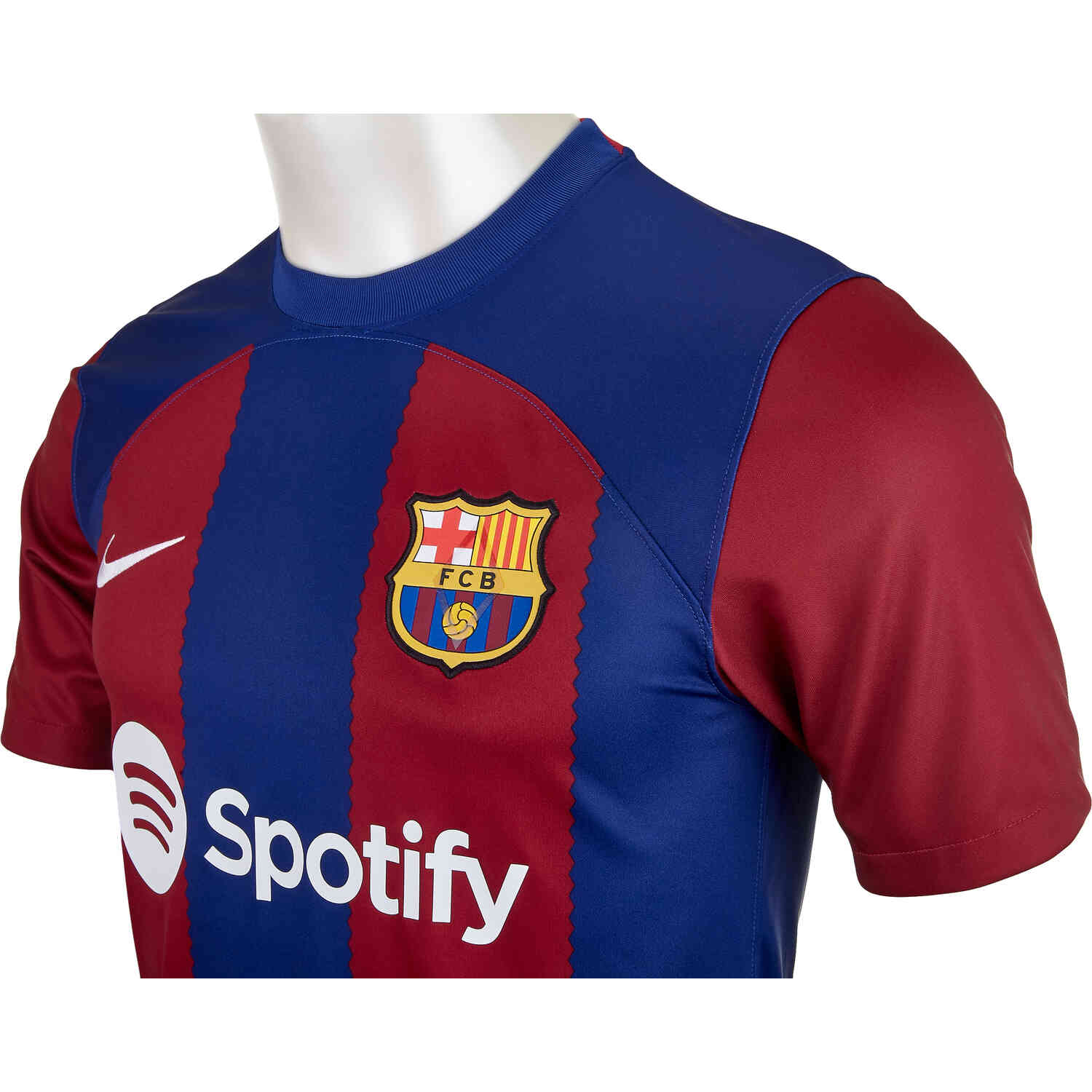 Nike present the new FC Barcelona home shirt