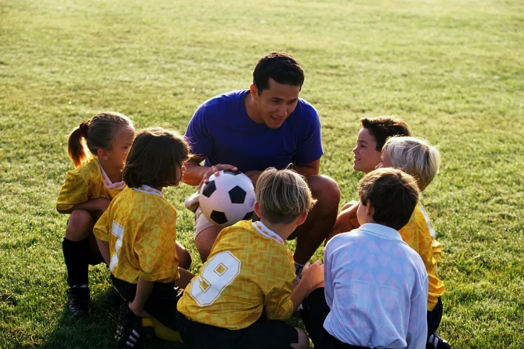 St. Louis MO Sporting Goods Store  Soccer Shoes Jerseys Equipment