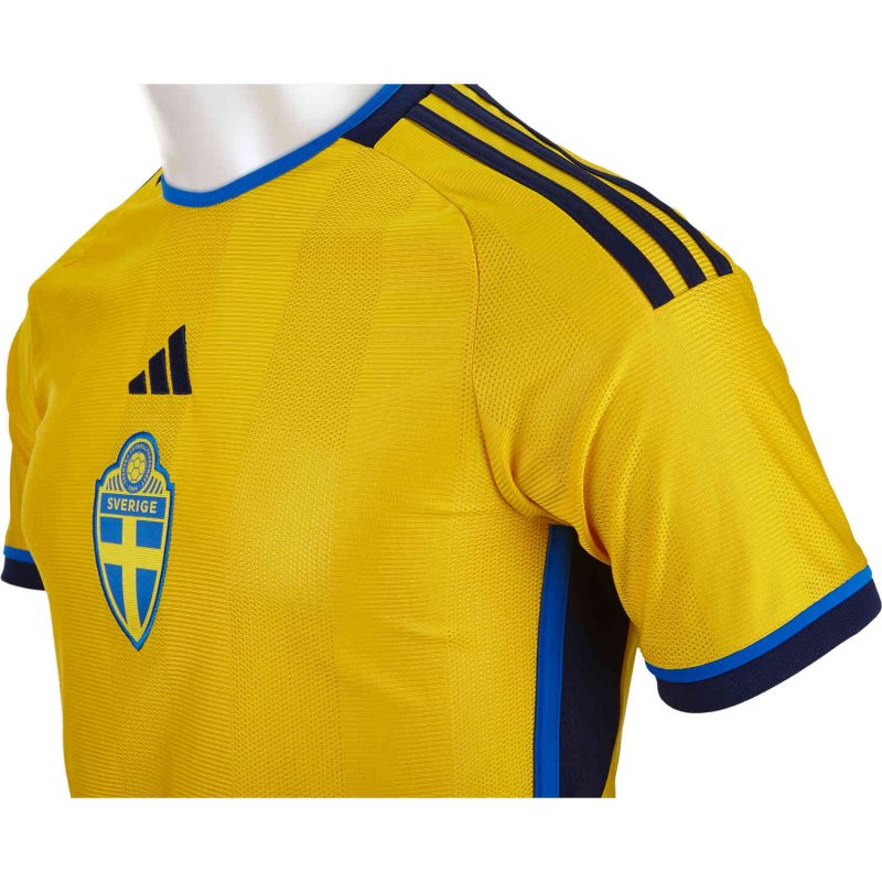 Mens Sweden Home Jersey 2022 Soccer Master