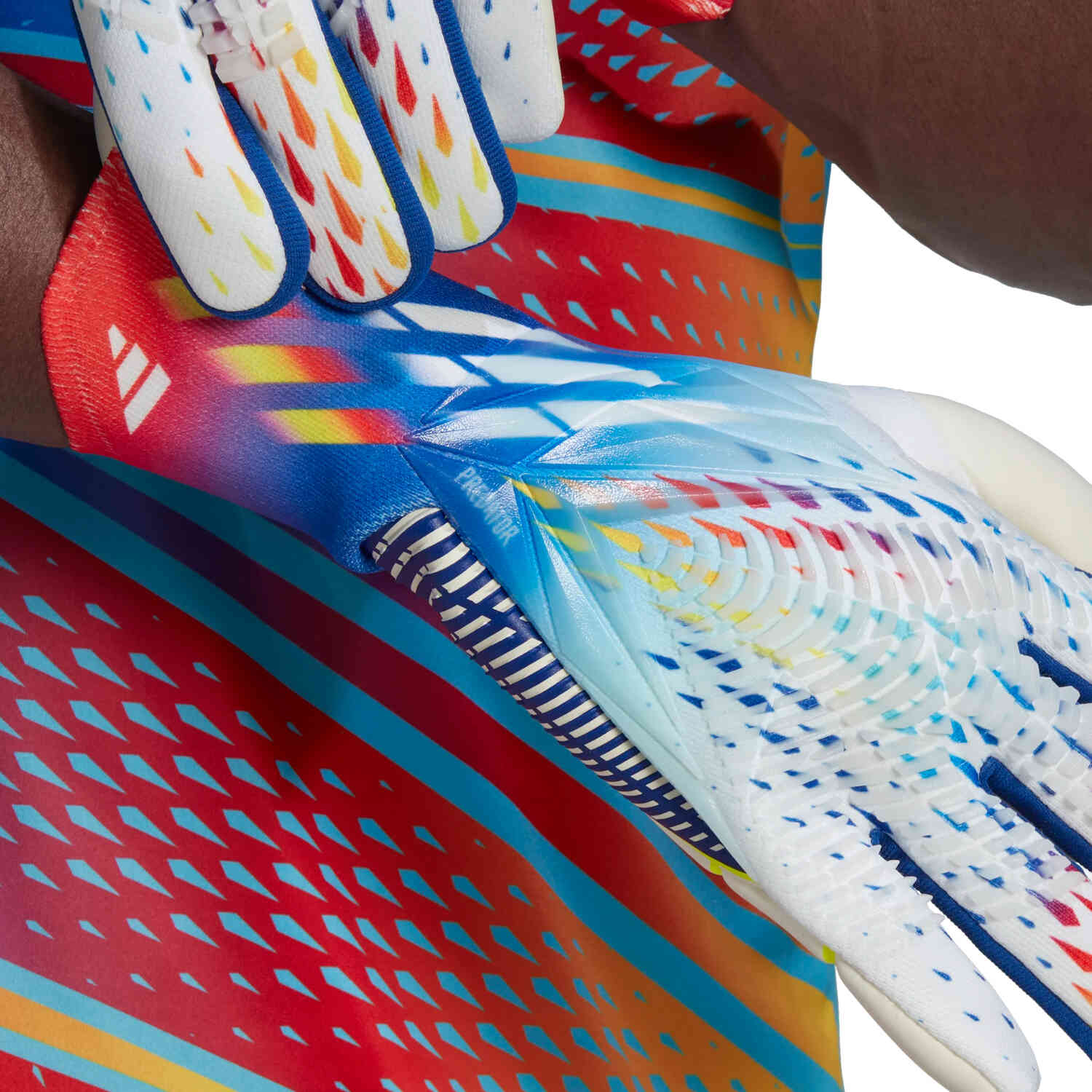 Adidas Predator Pro Goalkeeper Gloves - SoccerWorld - SoccerWorld