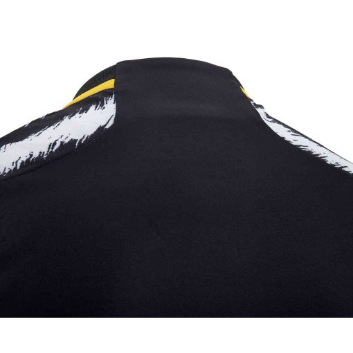 2023/24 adidas Juventus Home Authentic Jersey - Image 4