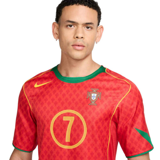 Nike Luis Figo Portugal Reissue Jersey - Image 4