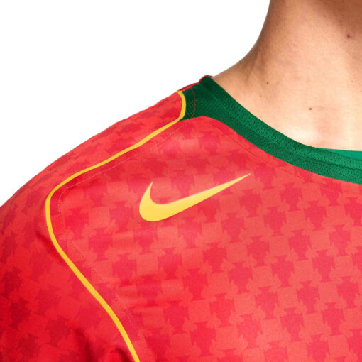 Nike Luis Figo Portugal Reissue Jersey - Image 5