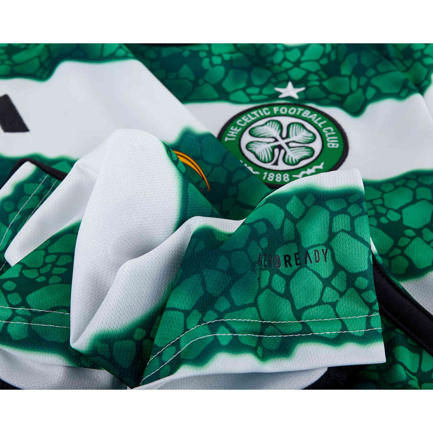 Green adidas Celtic FC 2023/24 Goalkeeper Away Shirt