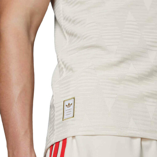 Mens Bayern Munich 3rd Authentic Jersey - 2024/25 - Image 4