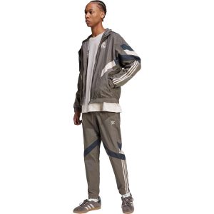 Real madrid track top clearance